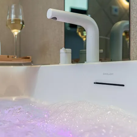 شقة Dasto Jacuzzi Old Town Cracow *