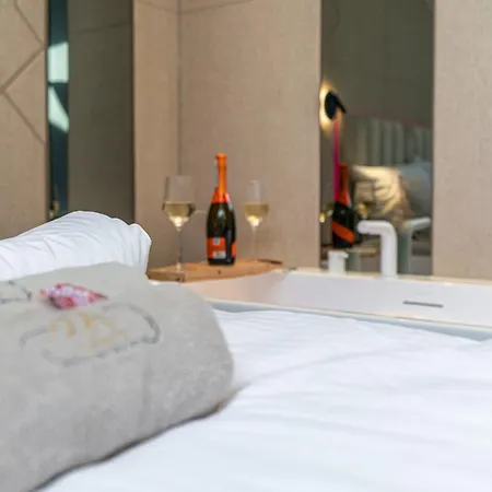 Dasto Jacuzzi Old Town Cracow Apartmán