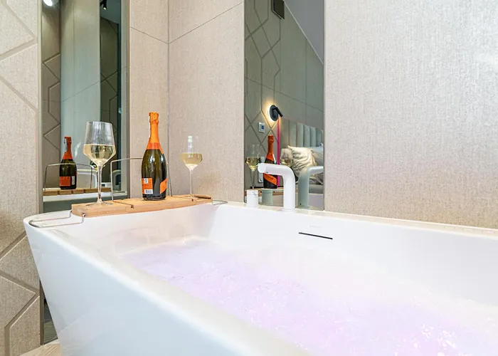 Apartamento Dasto Jacuzzi Old Town Cracow