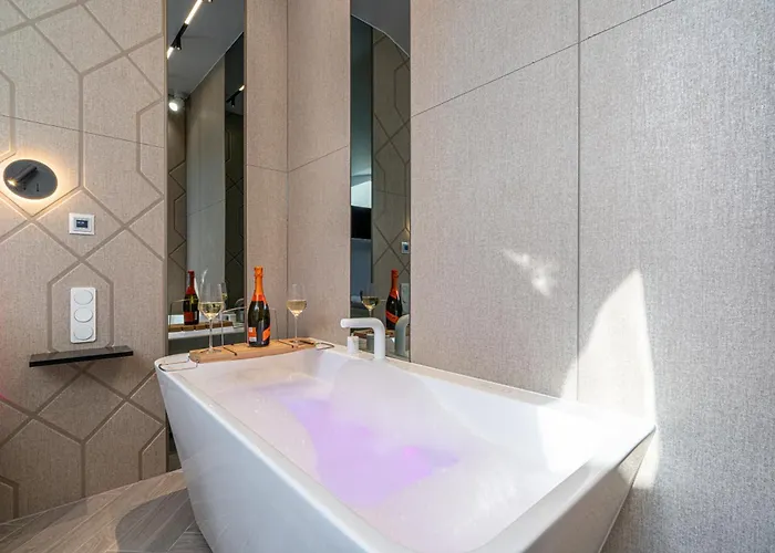 Dasto Jacuzzi Old Town Cracow Apartamento