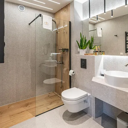 Dasto Jacuzzi Old Town Cracow Apartment *